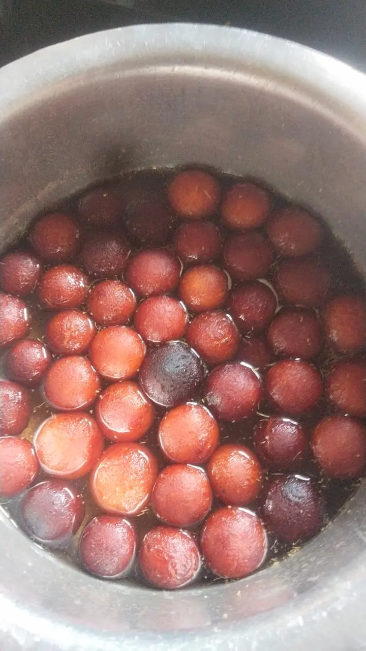 gulab jamun