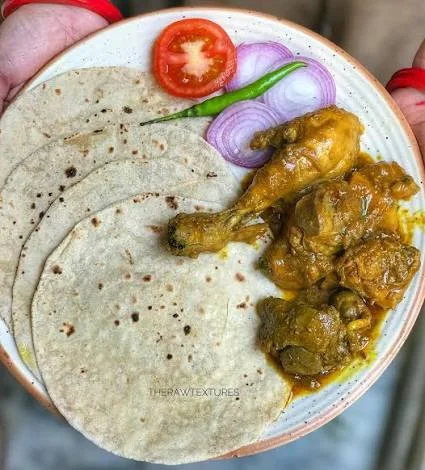 chicken masala with phulka