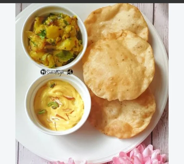 puri bhaji and shrikhand