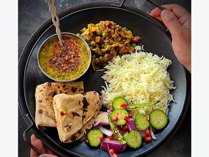 veg mil thali