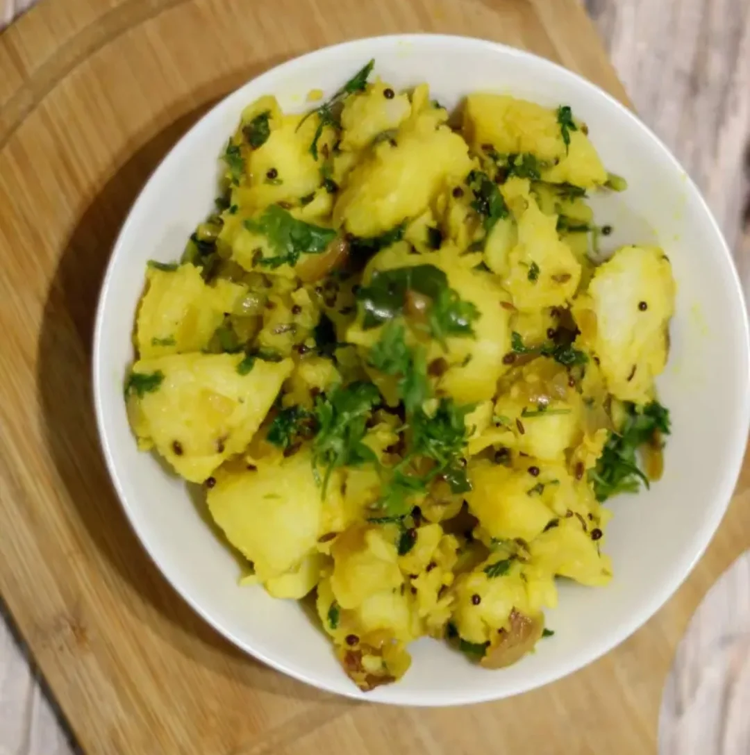 Aloo Batata Bhaji Chapati