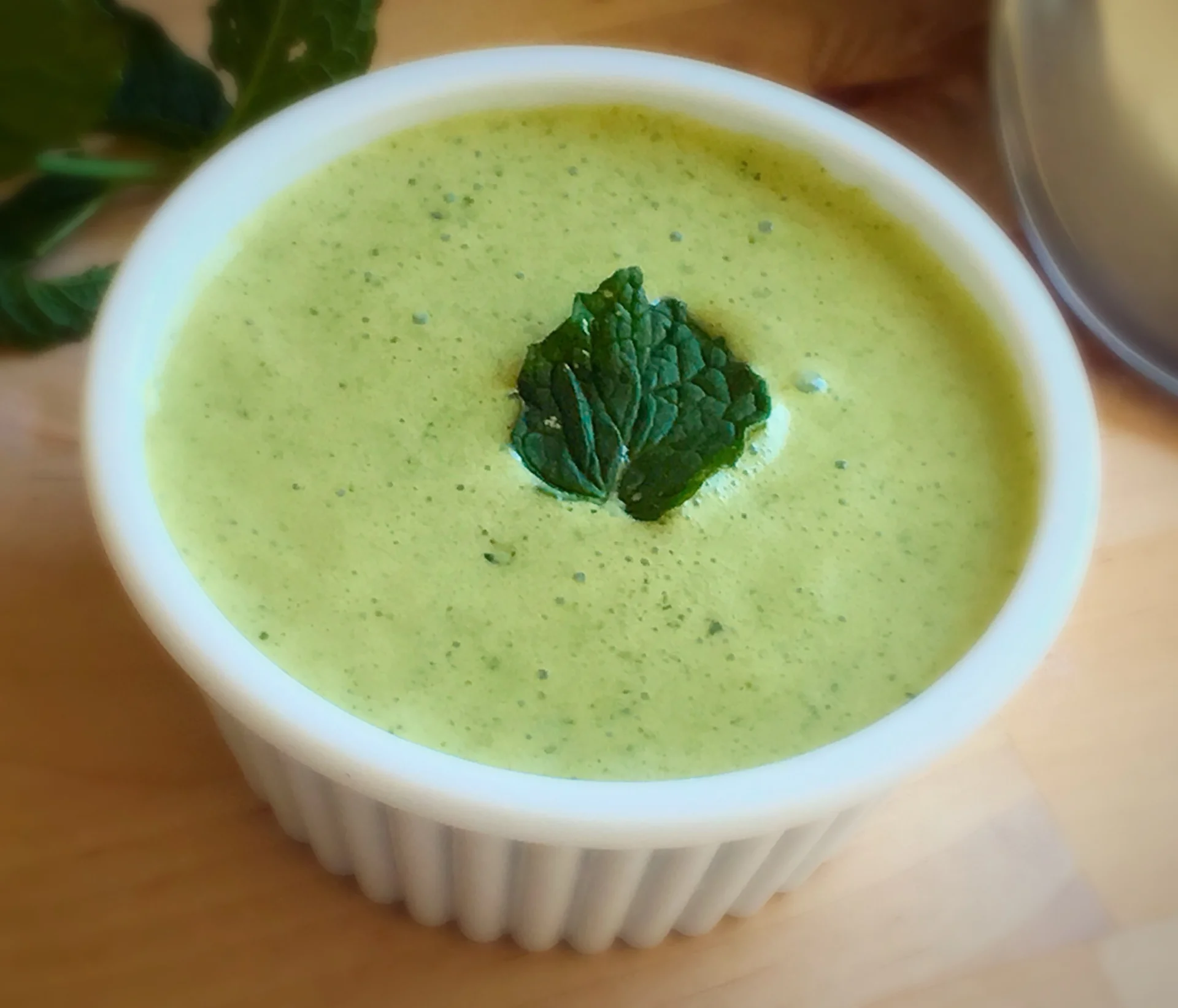 Dahi mint sauce