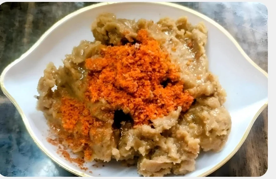 Nagli Ukad with Sheng Chutney