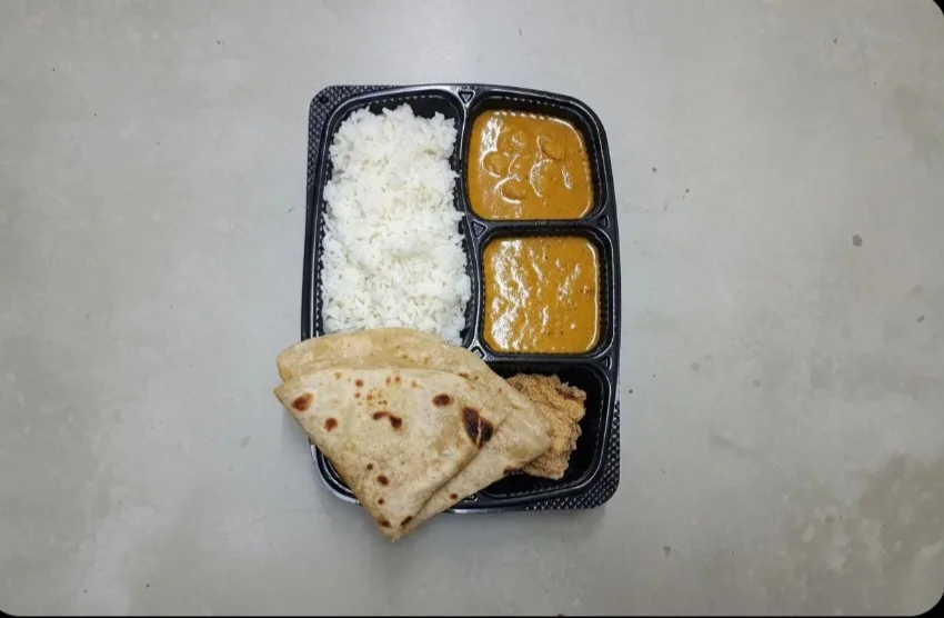 Bombil Thali