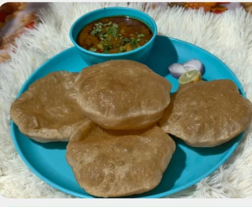 Puri bhaji