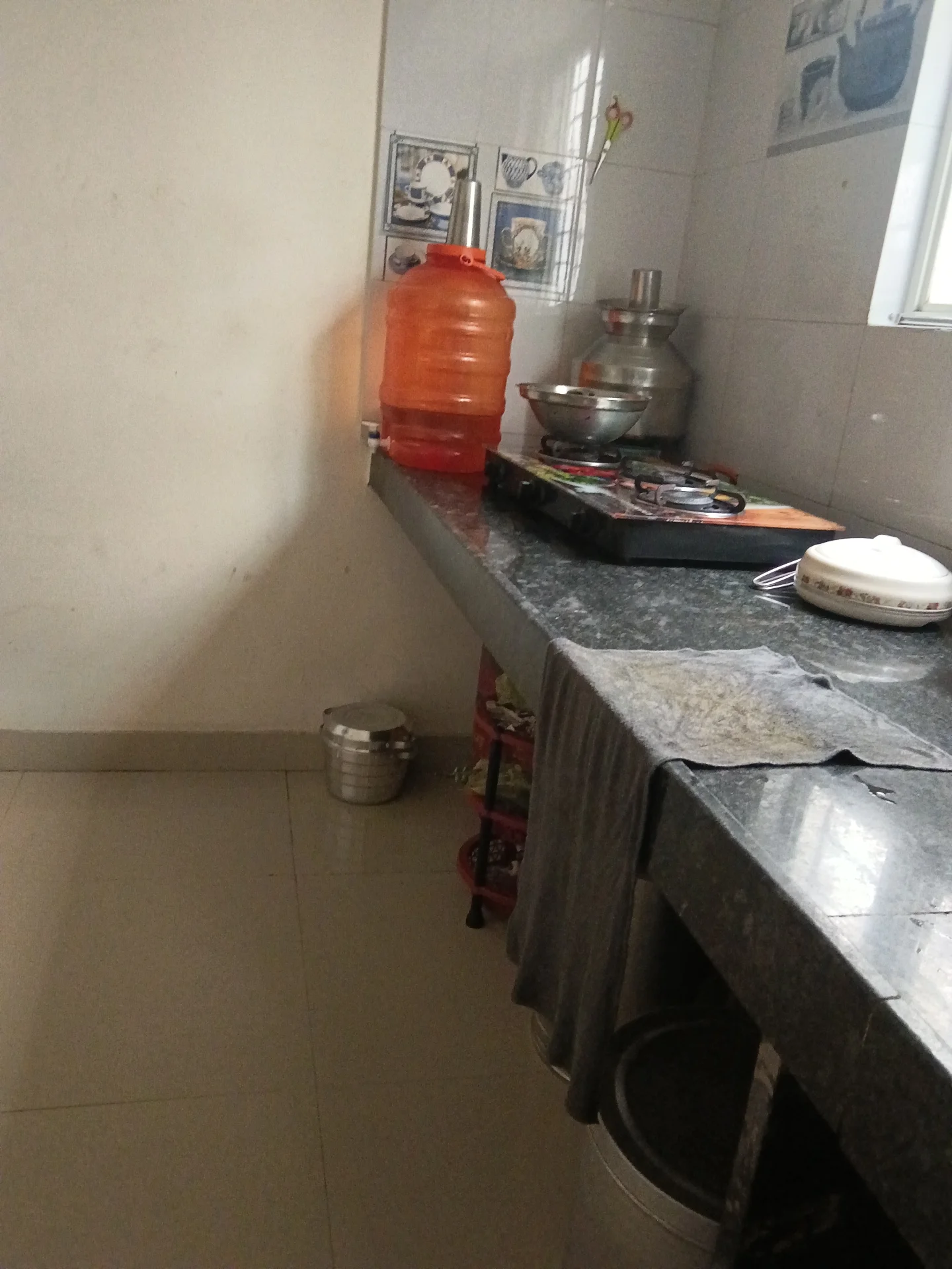 SG'S KITCHEN