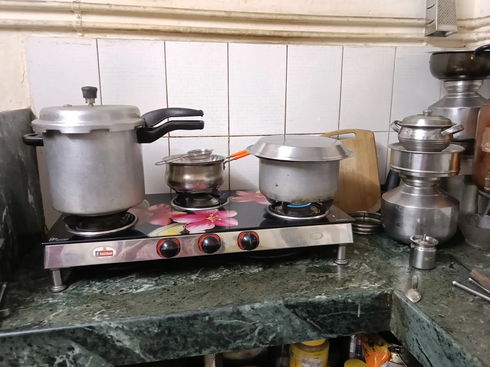 Yashvi food centre