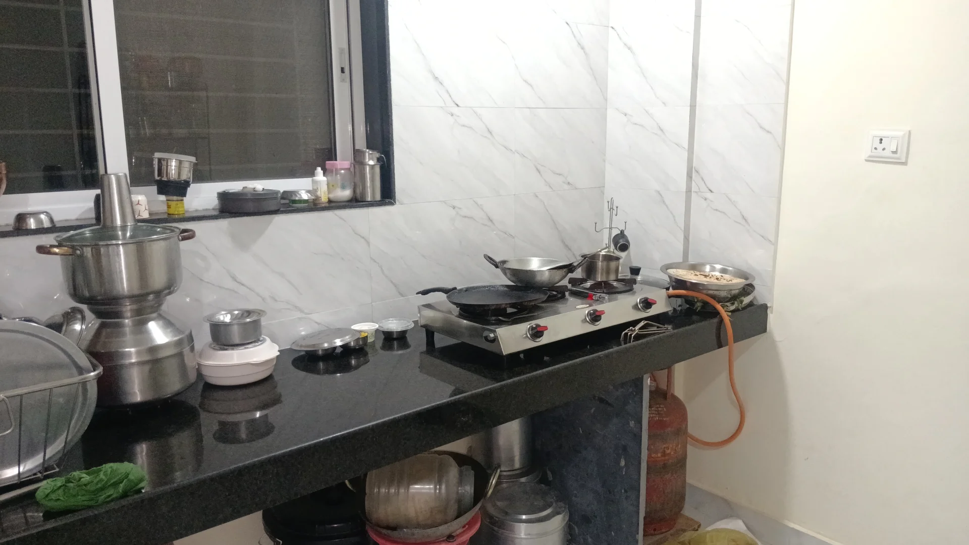 Radhak foods and packaging